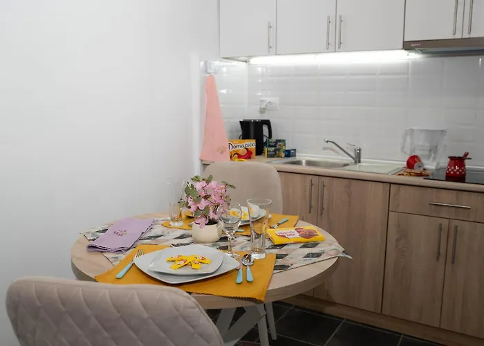 Nadadom - Free Parking And Fast Wifi سومبور